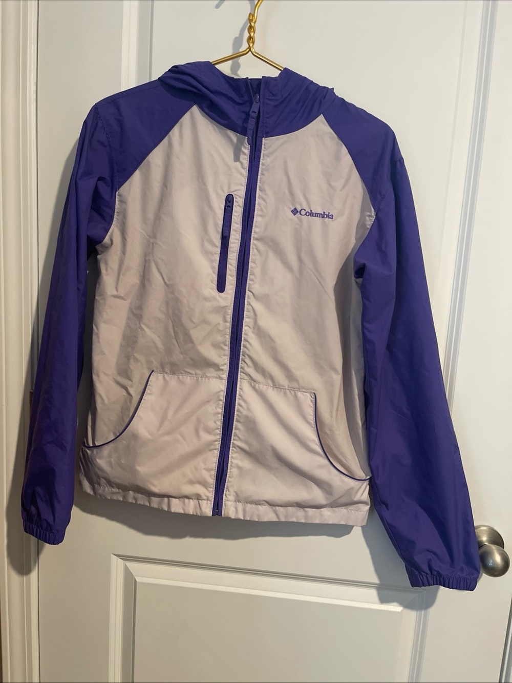 Columbia Youth 18-20 Purple and Light Gray Hooded Rain Jacket